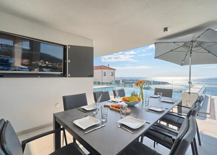 Larissa וילה Dolac